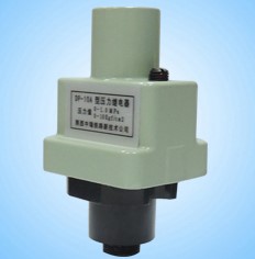 Oil pressure relay dp-10