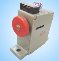 Wind pressure relay 704-1